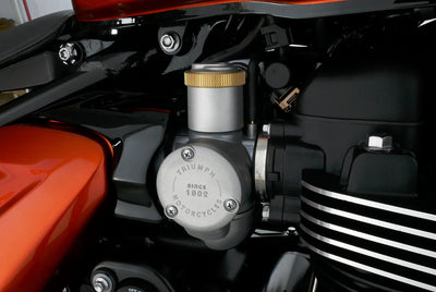 TRIUMPH BONNEVILLE BOBBER