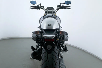 BMW R NINE T