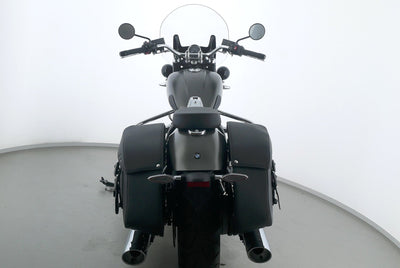 BMW R 18