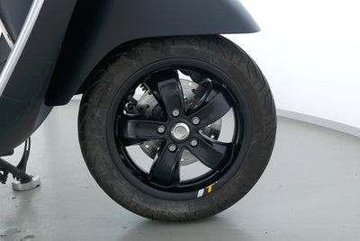 VESPA GTS 300 SUPER E5