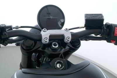 TRIUMPH TRIDENT 660