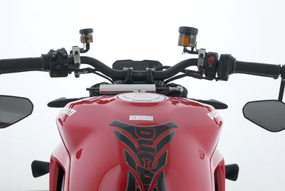 DUCATI STREETFIGHTER V4