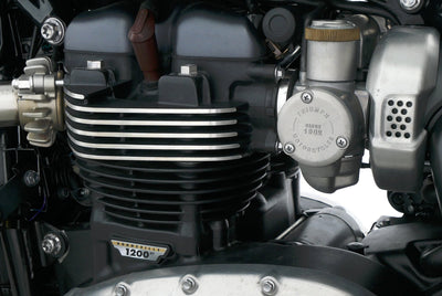 TRIUMPH BONNEVILLE BOBBER