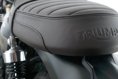 TRIUMPH BONNEVILLE T120 BLACK