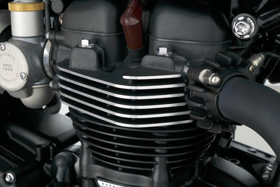 TRIUMPH BONNEVILLE T120 BLACK