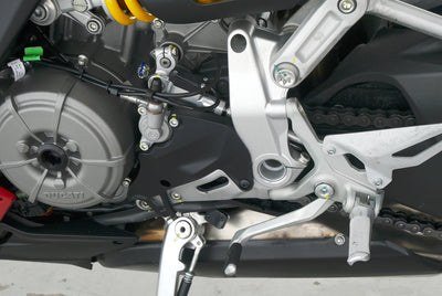DUCATI STREETFIGHTER V2