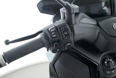 YAMAHA XMAX 300 TECH MAX+