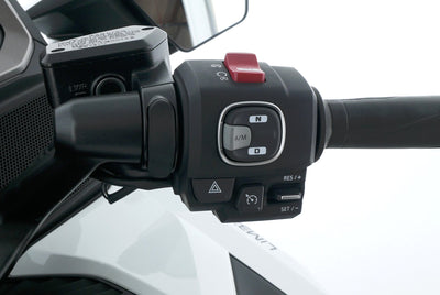 HONDA GL 1800 GOLD WING TOUR DCT