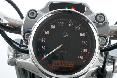 HARLEY DAVIDSON SPORTSTER XL 1200 C CUSTOM