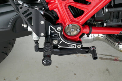 BMW R NINE T
