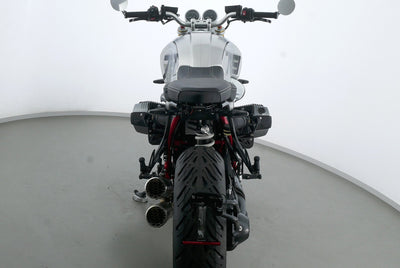 BMW R NINE T