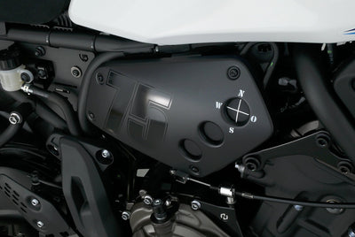 YAMAHA XSR700