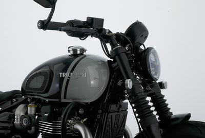 TRIUMPH BONNEVILLE BOBBER 1200