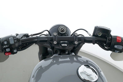 TRIUMPH BONNEVILLE BOBBER