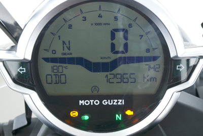 MOTO GUZZI V7 STONE