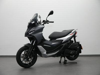 APRILIA SR GT 200 ABS