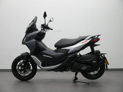 APRILIA SR GT 200 ABS
