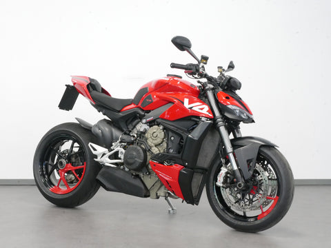 DUCATI STREETFIGHTER V4