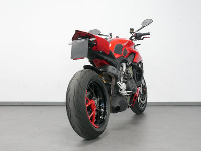 DUCATI STREETFIGHTER V4