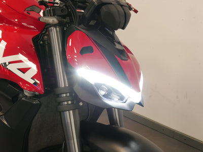 DUCATI STREETFIGHTER V4