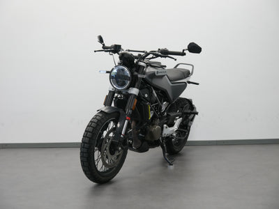 HUSQVARNA SVARTPILEN 125