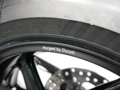 DUCATI PANIGALE V4 S
