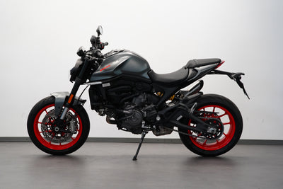 DUCATI MONSTER