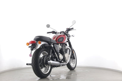 TRIUMPH BONNEVILLE T120 ELVIS PRESLEY EDITION