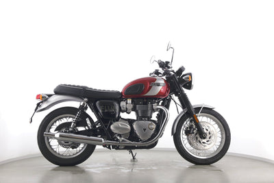 TRIUMPH BONNEVILLE T120 ELVIS PRESLEY EDITION