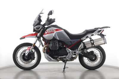 MOTO GUZZI V85 TT