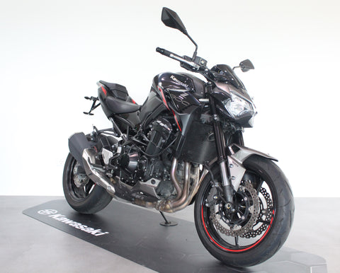 KAWASAKI Z900