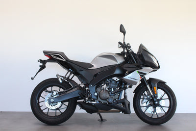 Aprilia TUONO 125 E5