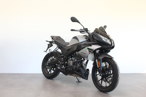 Aprilia TUONO 125 E5