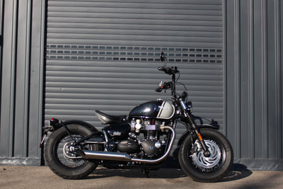 TRIUMPH BONNEVILLE BOBBER