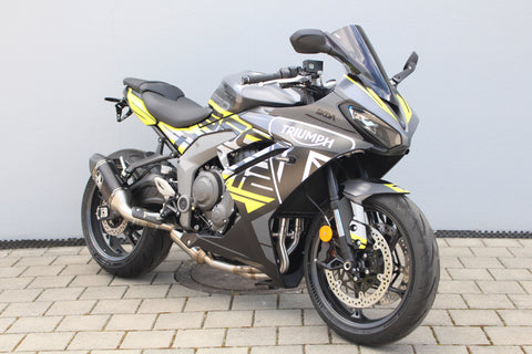 TRIUMPH DAYTONA 660