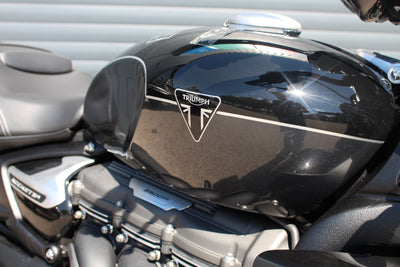 TRIUMPH ROCKET 3 STORM R