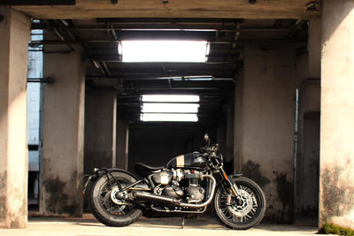 TRIUMPH BONNEVILLE BOBBER TFC
