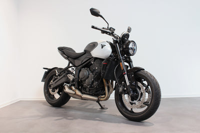 TRIUMPH TRIDENT 660