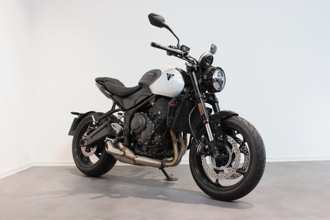 TRIUMPH TRIDENT 660