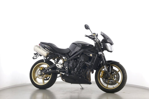 TRIUMPH STREET TRIPLE 675 R