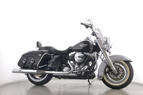 HARLEY DAVIDSON ROAD KING CLASSIC