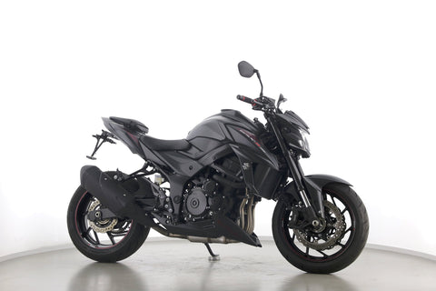 SUZUKI GSX S 750