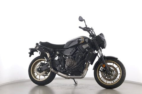 YAMAHA XSR 700
