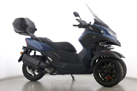YAMAHA TRICITY 300