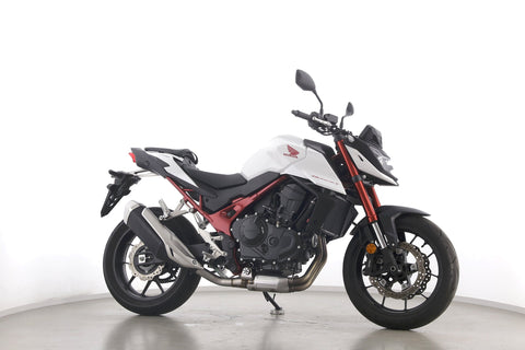 HONDA CB 750 HORNET