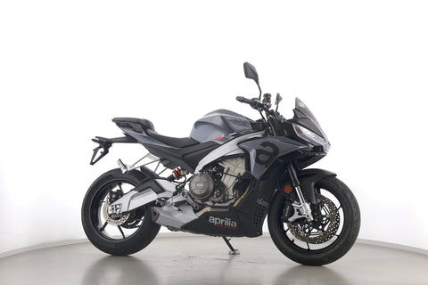 APRILIA TUONO 660