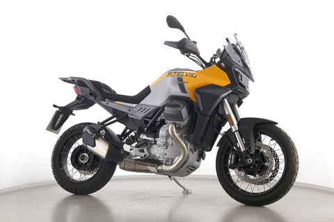 MOTO GUZZI V100 STELVIO