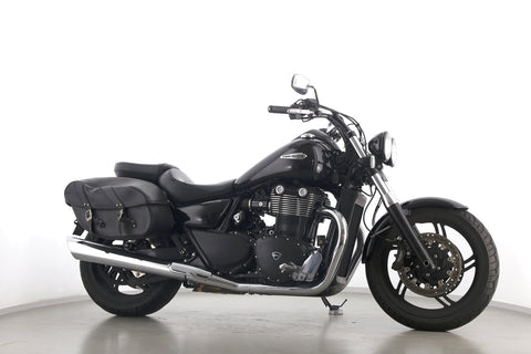 TRIUMPH THUNDERBIRD 1700 STORM