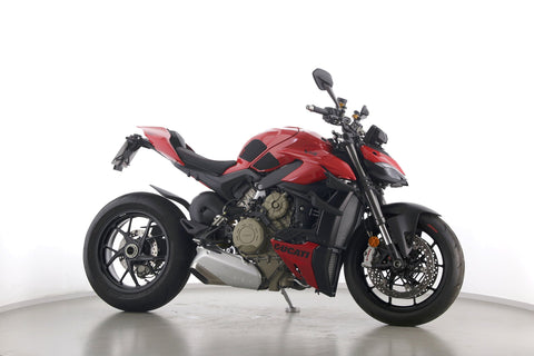 DUCATI STREETFIGHTER V4