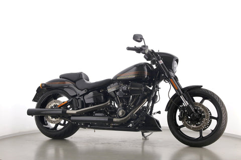 HARLEY DAVIDSON BREAKOUT PRO STREET CVO